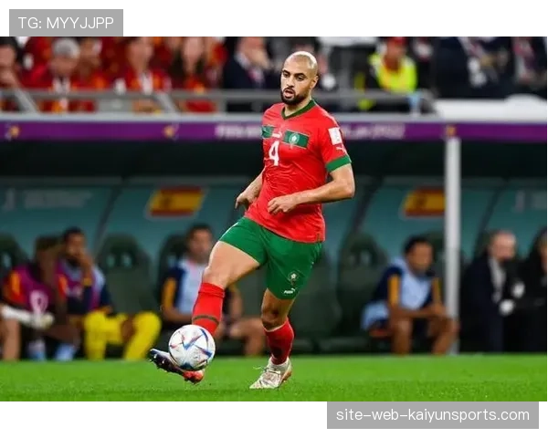 边后卫功能异化趋势明显 格瓦迪奥尔与阿诺德展现边后腰进化